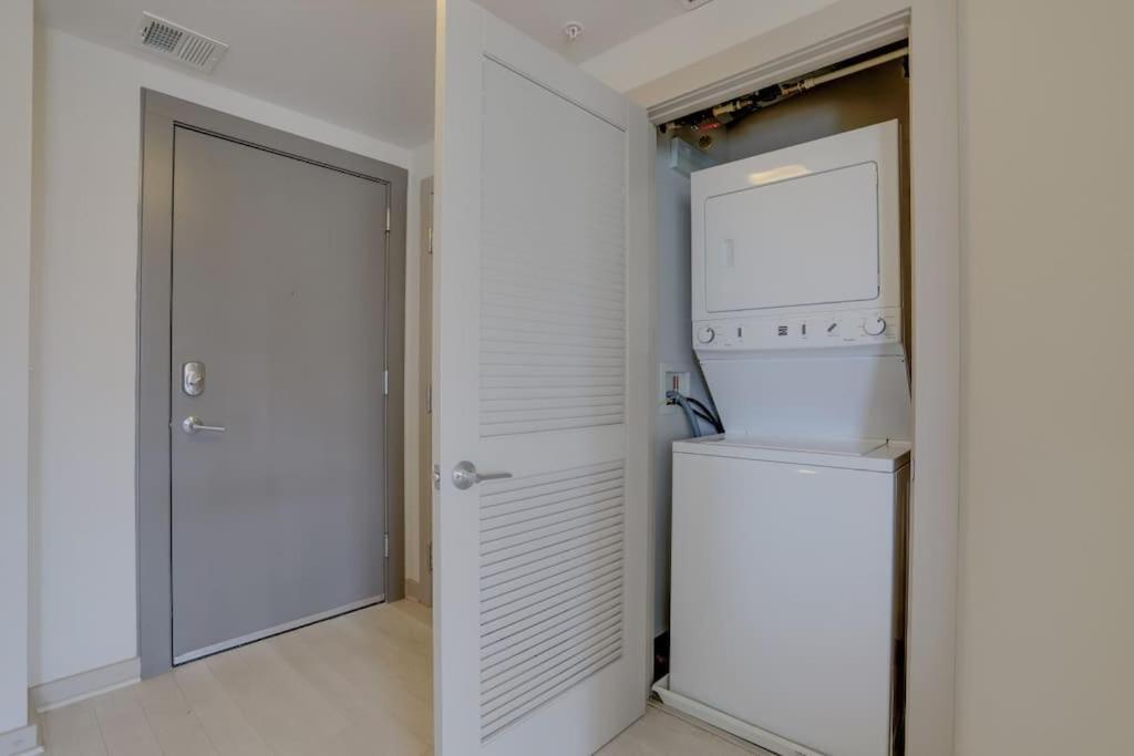 Wonderful 2Br Apartment At Crystal City أرلنغتون المظهر الخارجي الصورة