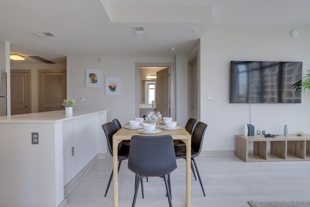 Wonderful 2Br Apartment At Crystal City أرلنغتون المظهر الخارجي الصورة